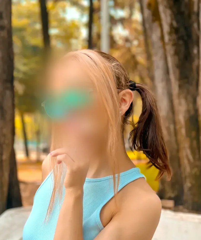 Meryem, 26